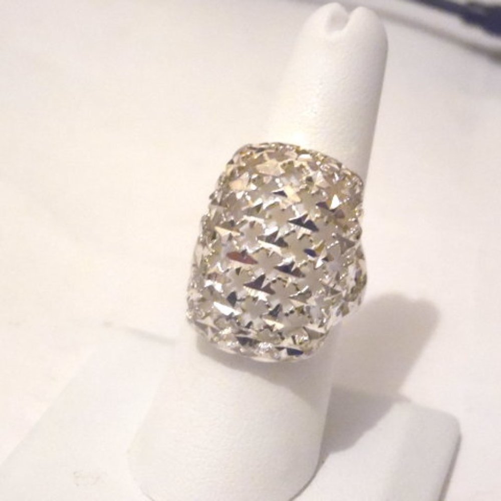 Colleen  Lopez Bold High Polish  Diamond-cut Filigree Ring Size 8